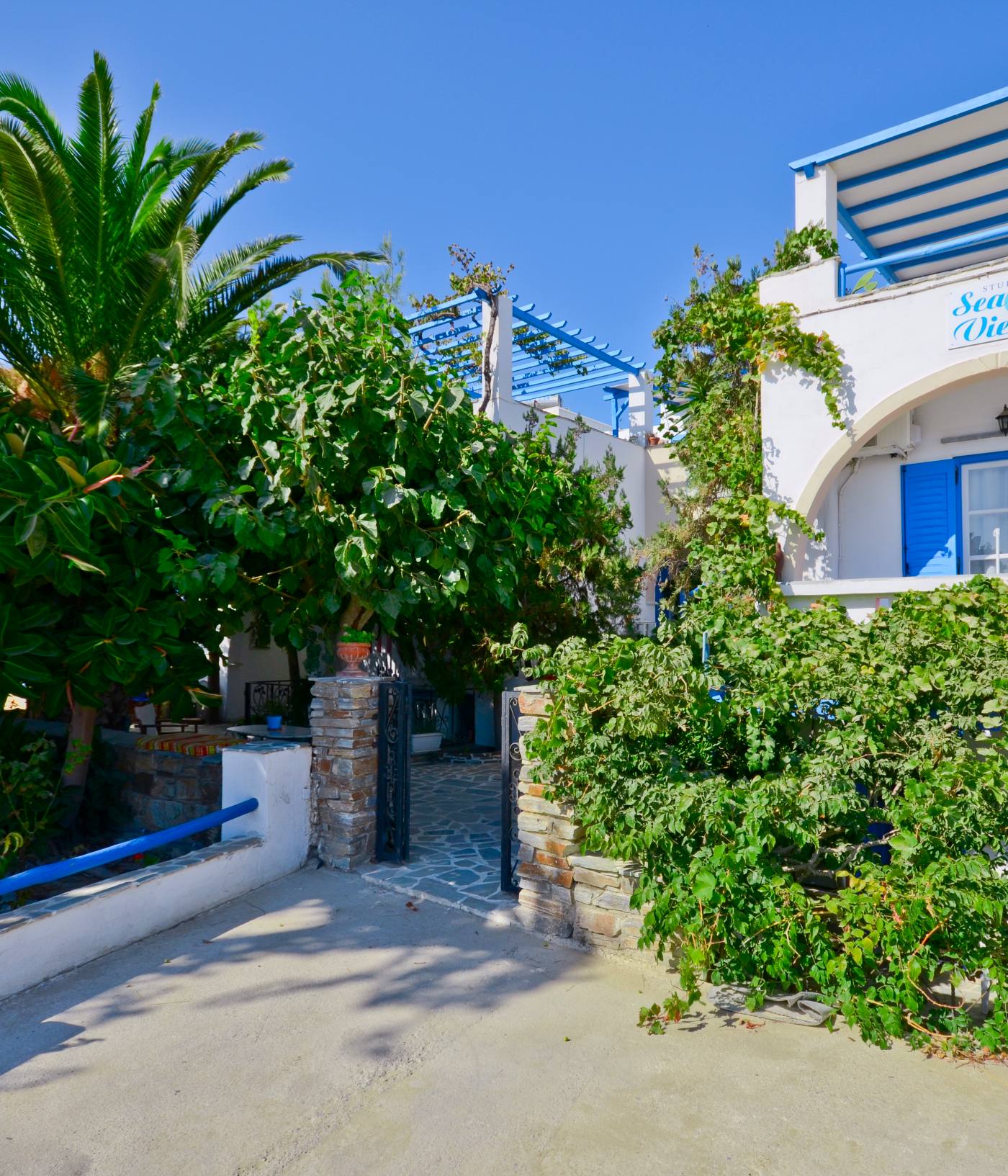 Agia Anna Accommodation