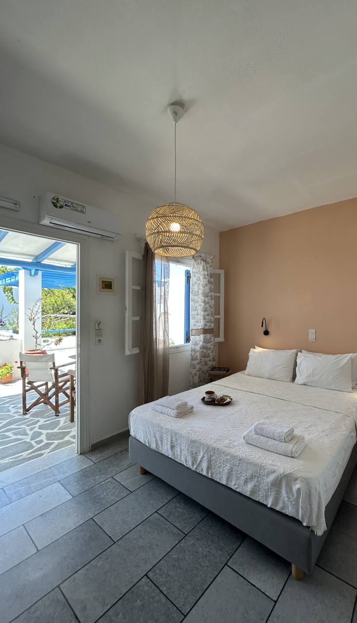 Double Room King Size Naxos
